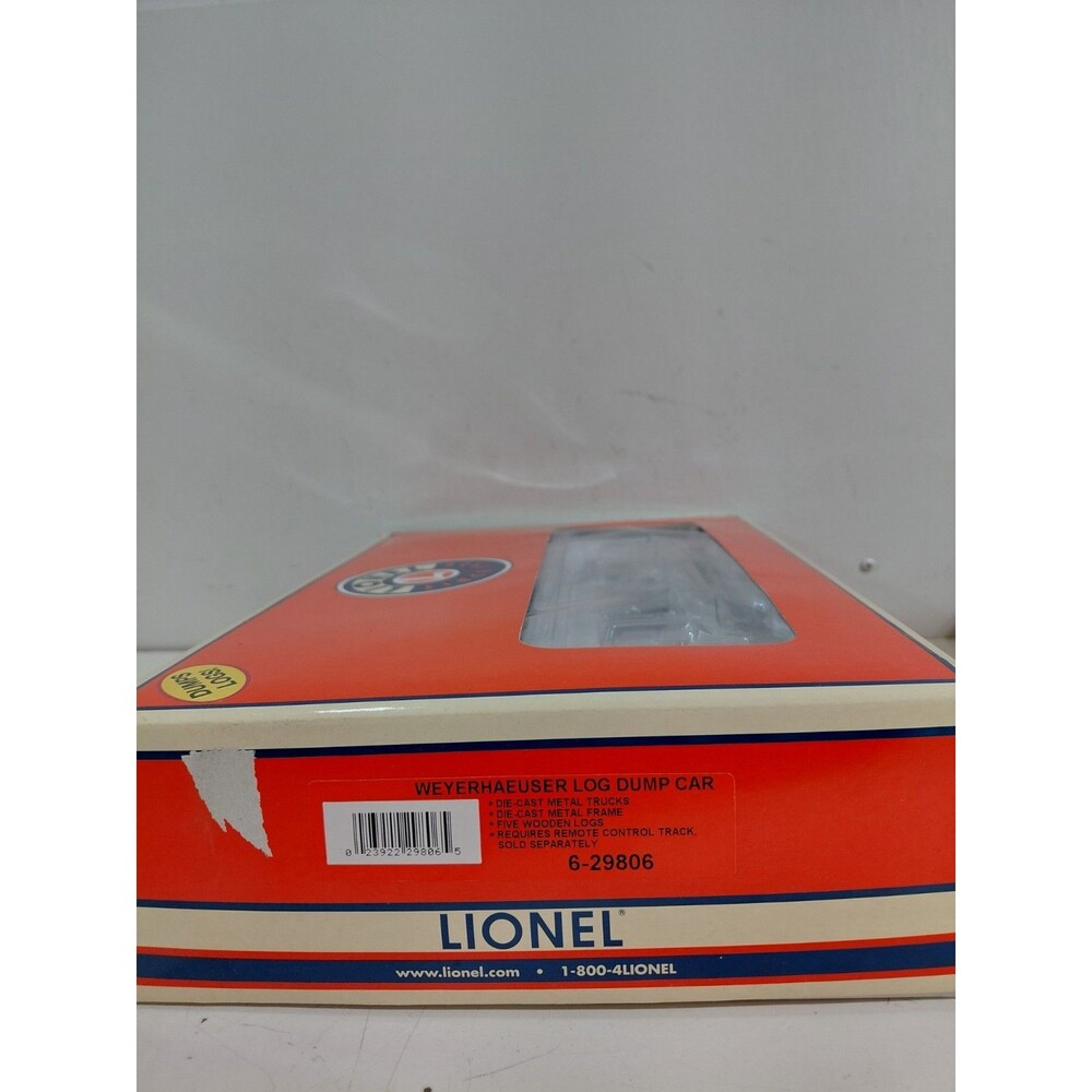 Lionel 6-29806 O Gauge Model Railroad Weyhaeuser Operating Log Car w/Box - Picture 12 of 14